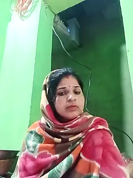 Karishma cute online show from 11/25/25, 11:21