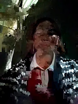 laddy-cute online show from 10/27/25, 01:09