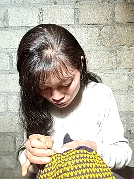 siusiu-00 online show from 11/19/25, 01:22