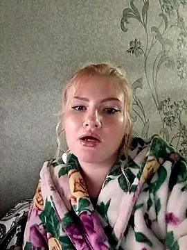 Snapshot of karkinn chatting on 10/18/25, 06:52 karkinn online show from 10/18/25, 06:52