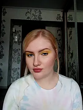 Snapshot of karkinn chatting on 10/20/25, 10:05 karkinn online show from 10/20/25, 10:05