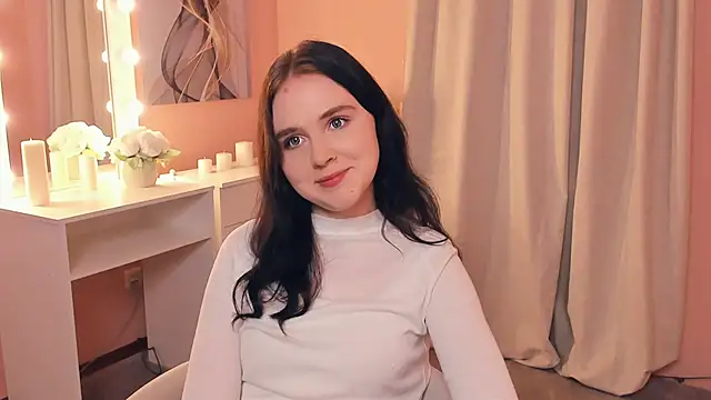 Snapshot of ValdaBoness chatting on 10/15/25, 01:44 ValdaBoness online show from 10/15/25, 01:44