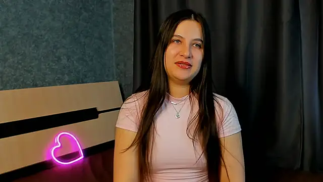Diana moonnn online show from 10/17/25, 06:38
