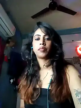 Snapshot of Darling_Annie chatting on 12/16/25, 07:08 Darling Annie online show from 12/16/25, 07:08