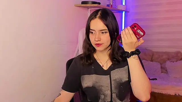 Emily Lindey online show from 10/23/25, 03:28