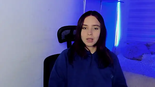 Emily Lindey online show from 01/18/26, 04:38