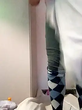 Snapshot of Cucco25 chatting on 12/16/25, 08:41 Cucco25 online show from 12/16/25, 08:41