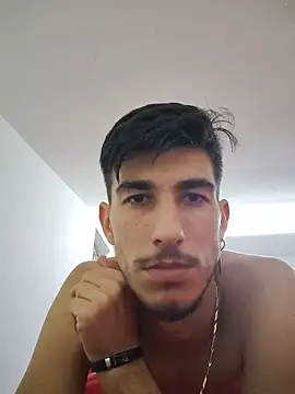 Snapshot of Nicolas_sexxxy chatting on 12/20/25, 06:59 Nicolas sexxxy online show from 12/20/25, 06:59