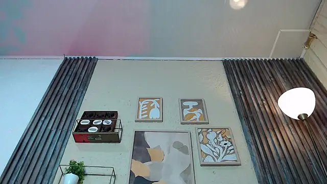 Snapshot of ZharaGag_on_u chatting on 11/29/25, 12:19 ZharaGag on u online show from 11/29/25, 12:19