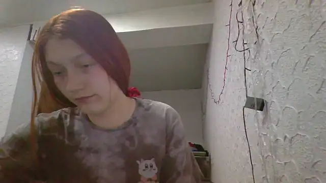 Snapshot of luna_tt chatting on 03/16/26, 04:44 luna tt online show from 03/16/26, 04:44