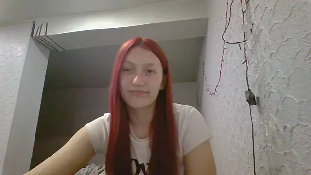 Snapshot of luna_tt chatting on 03/27/26, 04:29 luna tt online show from 03/27/26, 04:29