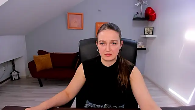 AnneWilsonn online show from 03/02/26, 12:12