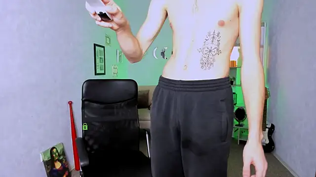 astren villo online show from 11/23/25, 10:15