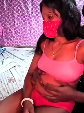 Snapshot of JYRR25 chatting on 03/26/26, 12:11 JYRR25 online show from 03/26/26, 12:11