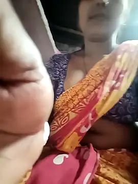 Snapshot of JYRR25 chatting on 04/05/26, 02:42 JYRR25 online show from 04/05/26, 02:42