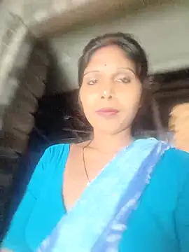 Snapshot of JYRR25 chatting on 04/10/26, 02:28 JYRR25 online show from 04/10/26, 02:28