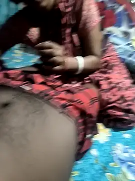 Snapshot of JYRR25 chatting on 04/14/26, 12:16 JYRR25 online show from 04/14/26, 12:16