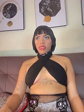 NovaFoxx online show from 10/15/25, 02:28