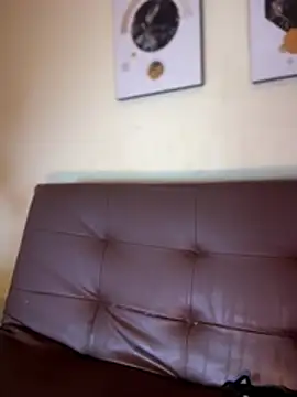 NovaFoxx online show from 04/06/26, 08:10