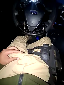 Snapshot of Raczos chatting on 04/23/26, 04:14 Raczos online show from 04/23/26, 04:14