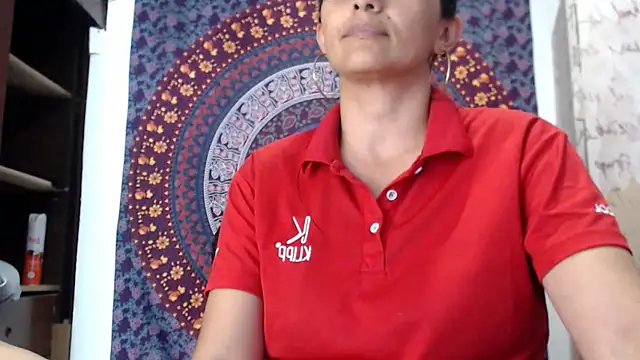 Lucyy Naugthy online show from 02/07/26, 01:42