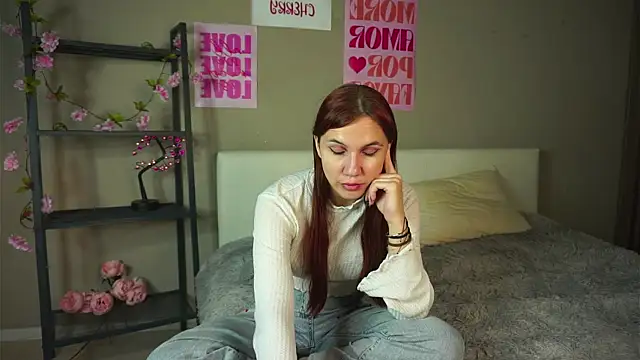 DanetteGutta online show from 10/18/25, 06:41