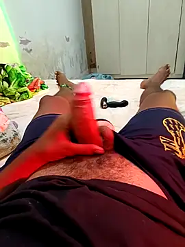 Snapshot of dogstanx chatting on 11/01/25, 08:22 dogstanx online show from 11/01/25, 08:22