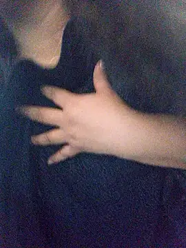 Snapshot of sol093 chatting on 10/16/25, 12:44 sol093 online show from 10/16/25, 12:44