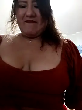 Snapshot of sol093 chatting on 11/25/25, 06:30 sol093 online show from 11/25/25, 06:30