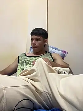 Snapshot of Michael_black01 chatting on 03/13/26, 01:45 Michael black01 online show from 03/13/26, 01:45