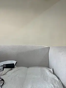 Snapshot of NyahHeat chatting on 03/08/26, 02:21 NyahHeat online show from 03/08/26, 02:21