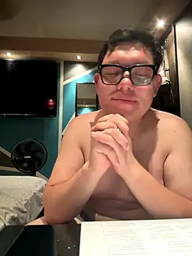 AlexRZ93 online show from 11/03/25, 01:40