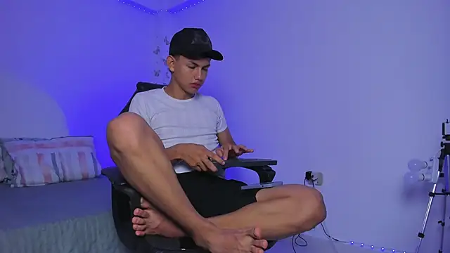 Axel Cody  online show from 11/05/25, 12:27