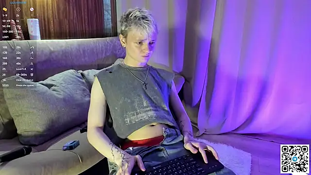 Snapshot of Logan_mett chatting on 04/07/26, 03:12 Logan mett online show from 04/07/26, 03:12