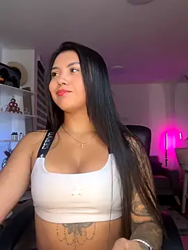 shanabellucy online show from 12/13/25, 09:31