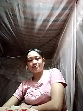 Snapshot of huhu-sexxy chatting on 10/17/25, 12:41 huhu-sexxy online show from 10/17/25, 12:41