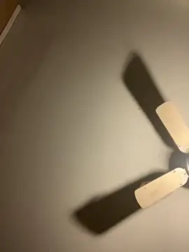 CarmeloA online show from 11/08/25, 09:09