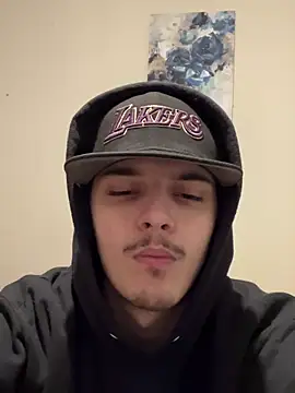 Snapshot of CarmeloA chatting on 12/19/25, 05:58 CarmeloA online show from 12/19/25, 05:58