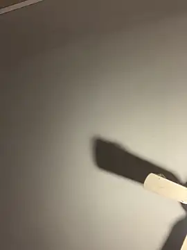 Snapshot of CarmeloA chatting on 12/22/25, 07:16 CarmeloA online show from 12/22/25, 07:16