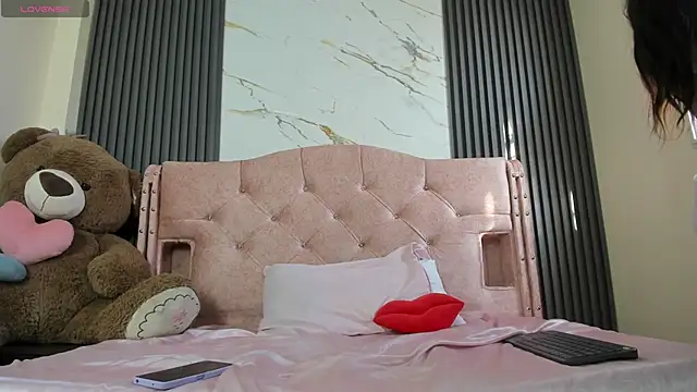 Marilyn firee online show from 10/22/25, 12:05