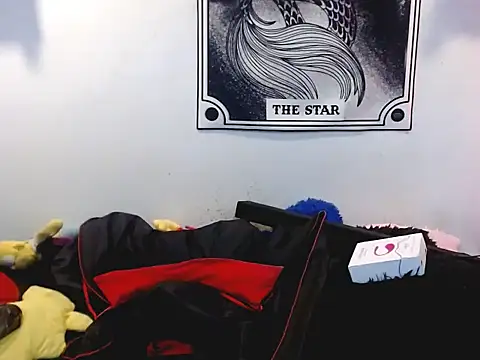 Snapshot of kassandra13 chatting on 10/28/25, 07:34 kassandra13 online show from 10/28/25, 07:34