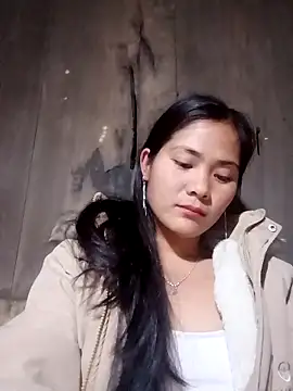 Lyssa-a online show from 12/14/25, 03:39