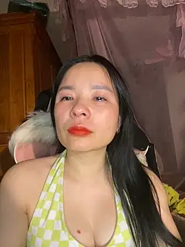 Listen-ly online show from 12/16/25, 03:39