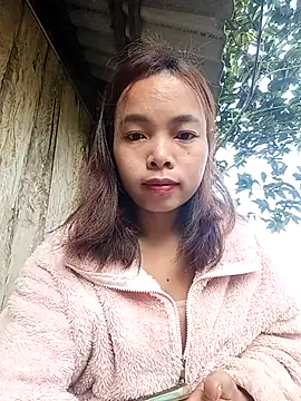 Snapshot of Nguyet2k4 chatting on 01/18/26, 12:58 Nguyet2k4 online show from 01/18/26, 12:58