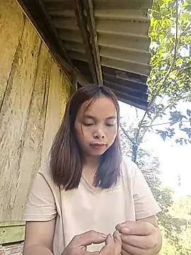 Snapshot of Nguyet2k4 chatting on 02/06/26, 04:06 Nguyet2k4 online show from 02/06/26, 04:06