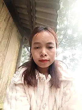 Snapshot of Nguyet2k4 chatting on 02/09/26, 05:11 Nguyet2k4 online show from 02/09/26, 05:11