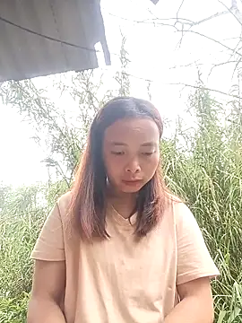 Snapshot of Nguyet2k4 chatting on 03/05/26, 01:45 Nguyet2k4 online show from 03/05/26, 01:45