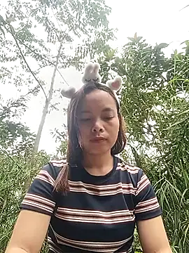 Snapshot of Nguyet2k4 chatting on 03/12/26, 05:24 Nguyet2k4 online show from 03/12/26, 05:24