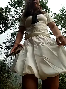 Snapshot of Nguyet2k4 chatting on 03/19/26, 12:36 Nguyet2k4 online show from 03/19/26, 12:36