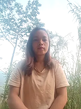 Snapshot of Nguyet2k4 chatting on 04/08/26, 11:05 Nguyet2k4 online show from 04/08/26, 11:05